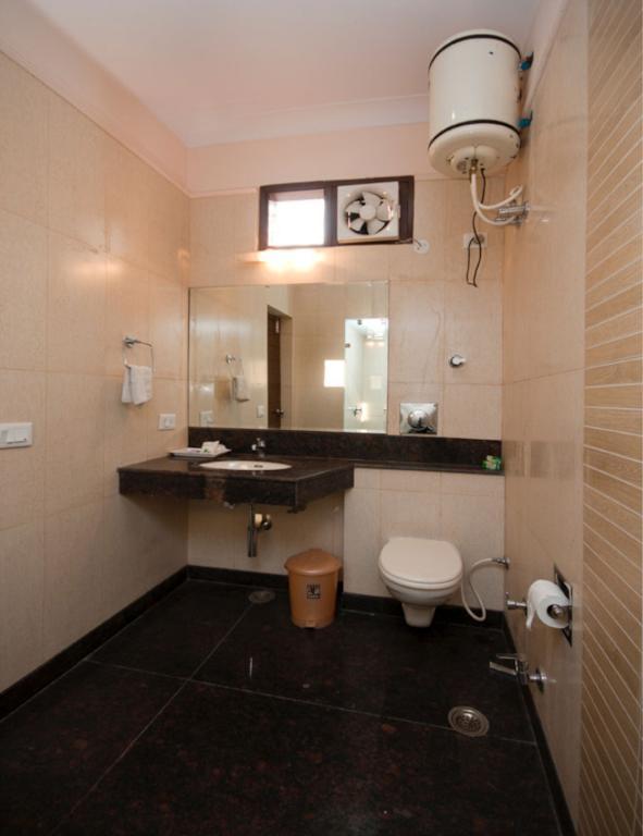 Black Mango Resort Kala Amb Номер фото
