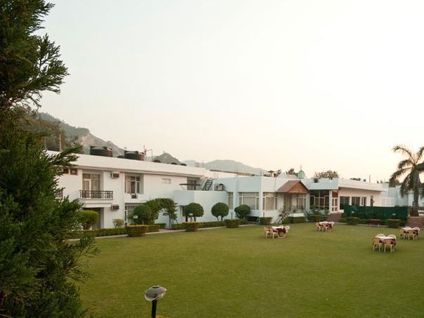 Black Mango Resort Kala Amb Экстерьер фото